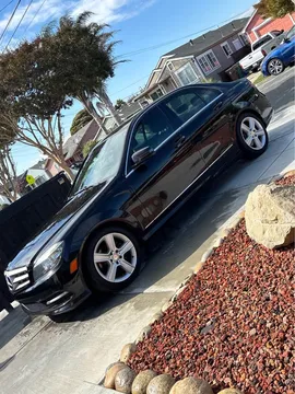 2011 Mercedes-Benz 300 SE Muy bueno