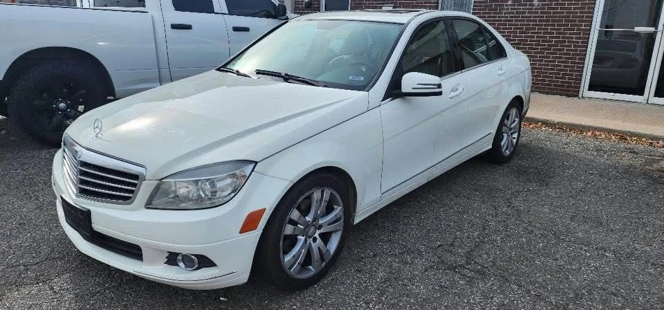 2011 Mercedes-Benz C207/A207 E-Class Coupe & Convertible - Image 2 of 5