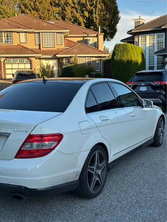 2011 Mercedes-Benz C207/A207 E-Class Coupe & Convertible - Image 4 of 9