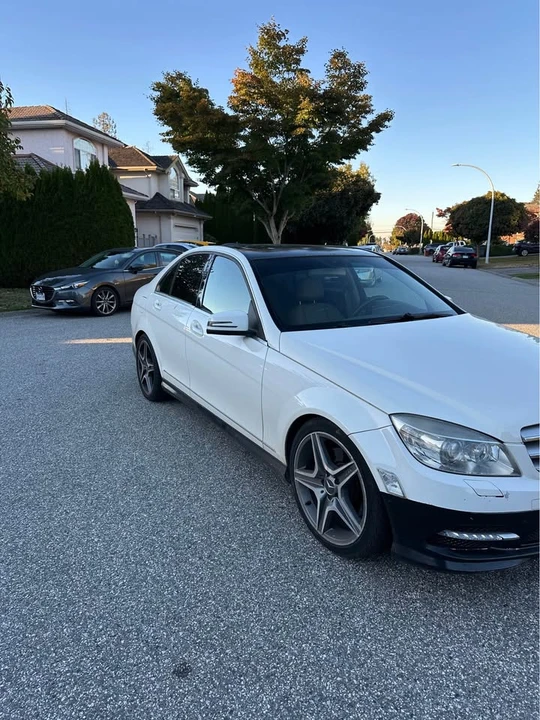 2011 Mercedes-Benz C207/A207 E-Class Coupe & Convertible - Image 6 of 9