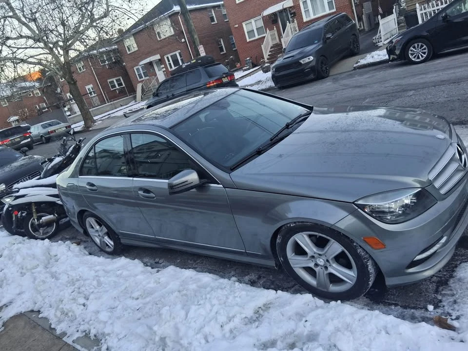 2011 Mercedes-Benz C207/A207 E-Class Coupe & Convertible - Image 2 of 8