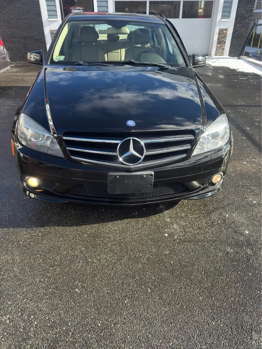 2011 Mercedes-Benz W212 E-Class - Image 10 of 14