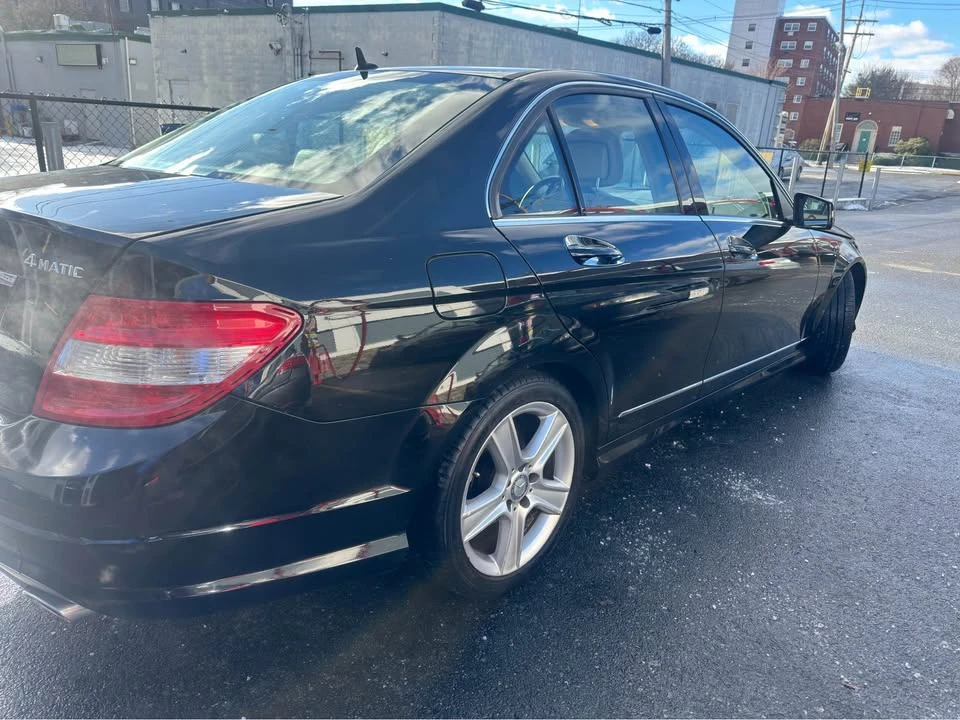 2011 Mercedes-Benz W212 E-Class - Image 13 of 14