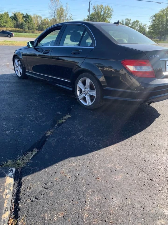 2011 Mercedes-Benz W212 E-Class - Image 8 of 12
