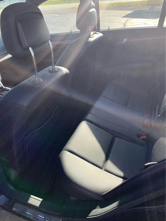 2011 Mercedes-Benz W212 E-Class - Image 11 of 12