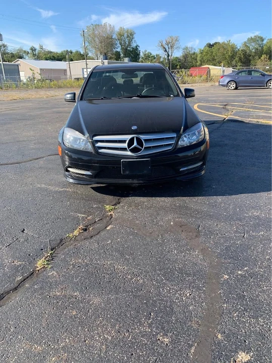 2011 Mercedes-Benz W212 E-Class - Image 2 of 12