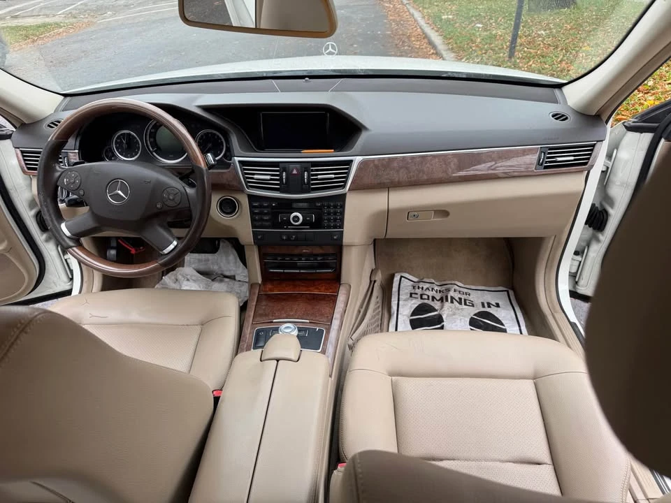 2011 Mercedes-Benz W212 E-Class - Image 6 of 20