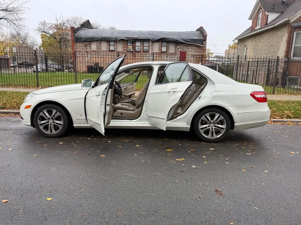 2011 Mercedes-Benz W212 E-Class - Image 18 of 20