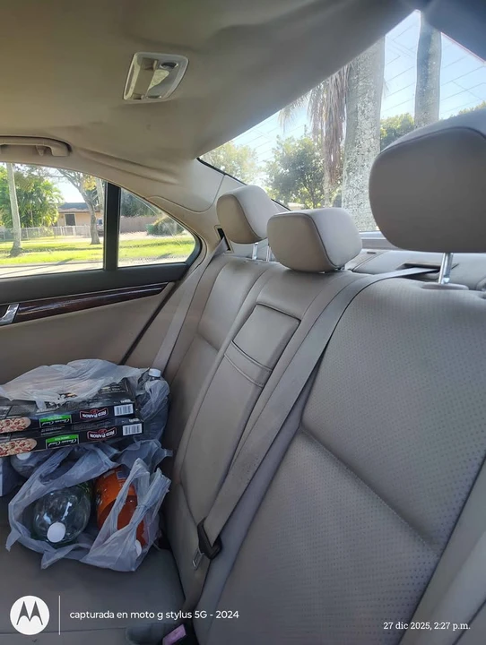 2011 Mercedes-Benz W212 E-Class - Image 12 of 12