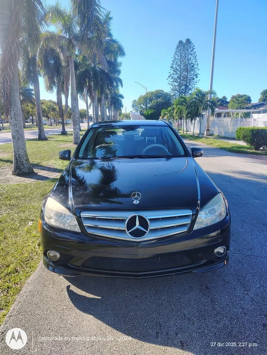 2011 Mercedes-Benz W212 E-Class - Image 5 of 12