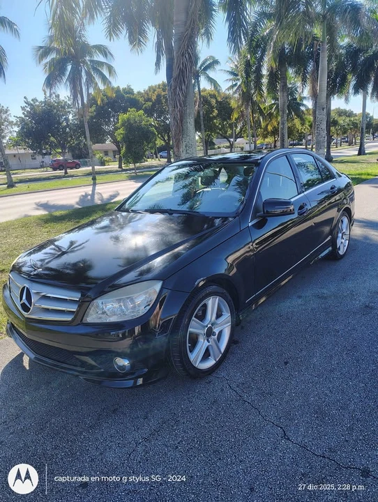 2011 Mercedes-Benz W212 E-Class - Image 8 of 12