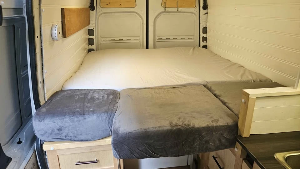 2011 Mercedes-Benz NCV3 Sprinter - Image 3 of 14