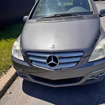 2011 Mercedes-Benz B200