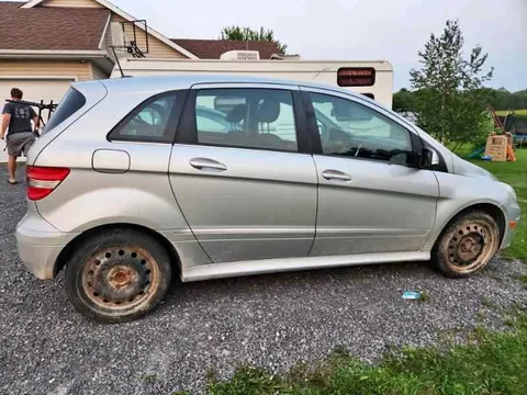 2011 Mercedes-Benz B-Class B200