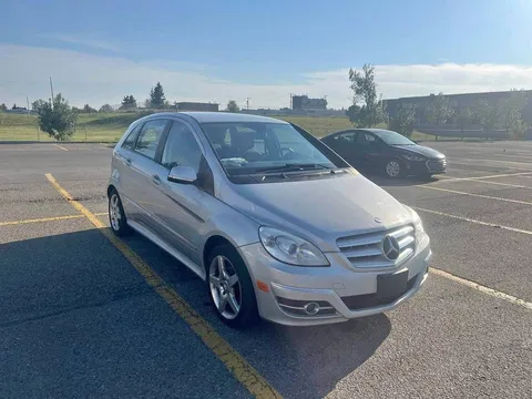 2011 Mercedes-Benz B200