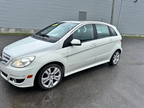 2011 Mercedes-Benz B200