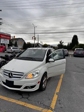 2011 Mercedes-Benz B200