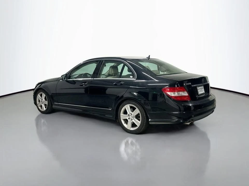 2011 Mercedes-Benz W204 C-Class - Image 5 of 20