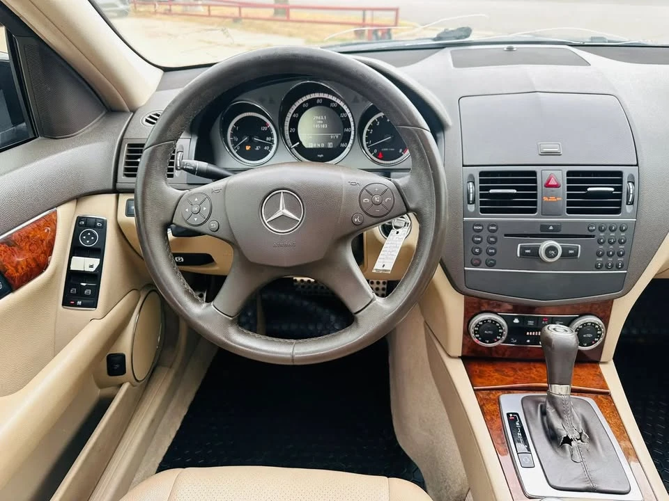 2011 Mercedes-Benz W204 C-Class - Image 18 of 19
