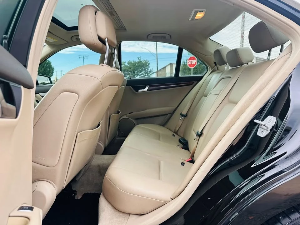 2011 Mercedes-Benz W204 C-Class - Image 12 of 19