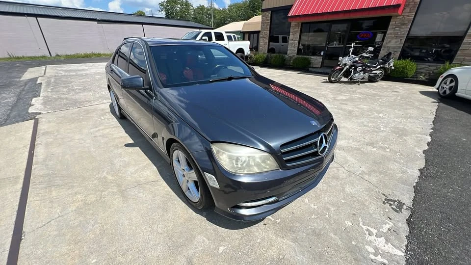 2011 Mercedes-Benz W204 C-Class - Image 7 of 19