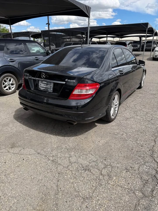 2011 Mercedes-Benz W204 C-Class - Image 4 of 5