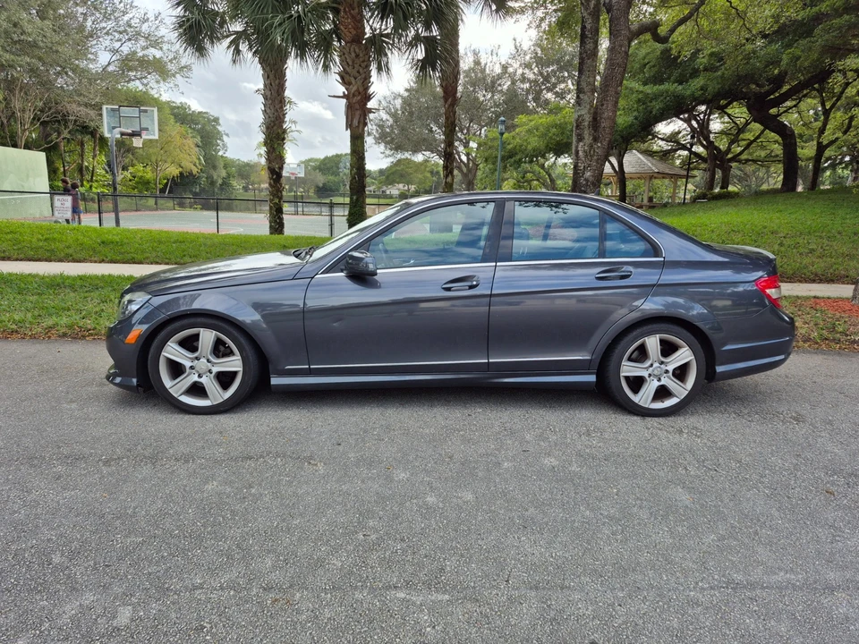 2011 Mercedes-Benz W204 C-Class - Image 5 of 20