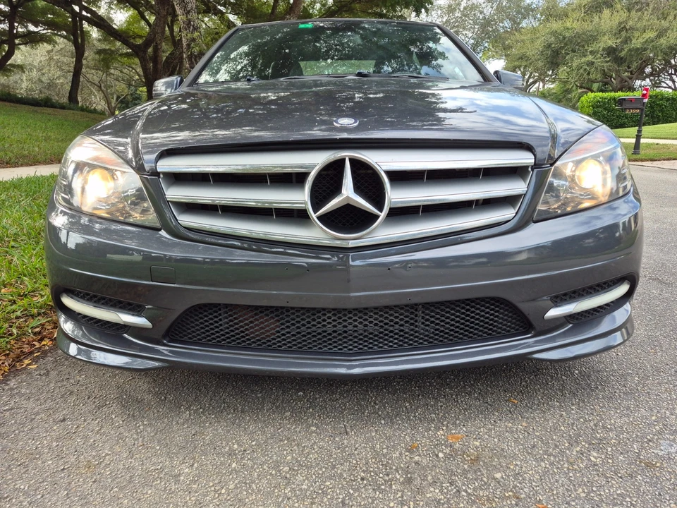 2011 Mercedes-Benz W204 C-Class - Image 11 of 20