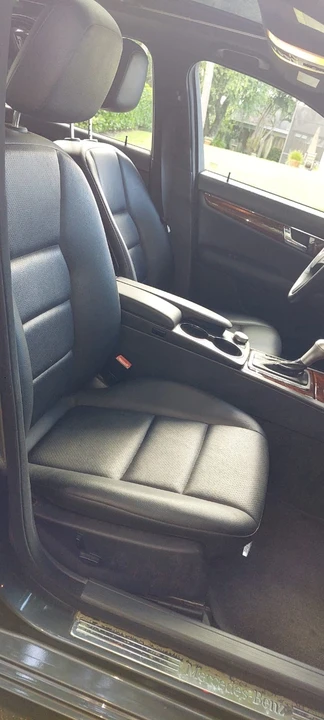 2011 Mercedes-Benz W204 C-Class - Image 17 of 20