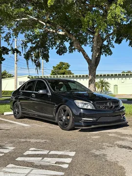 2011 Mercedes-Benz C-Class 300