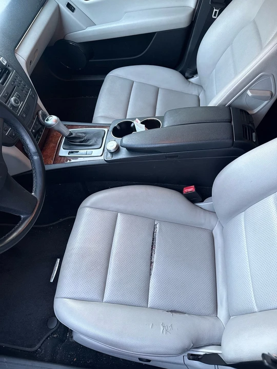2011 Mercedes-Benz W204 C-Class - Image 14 of 16
