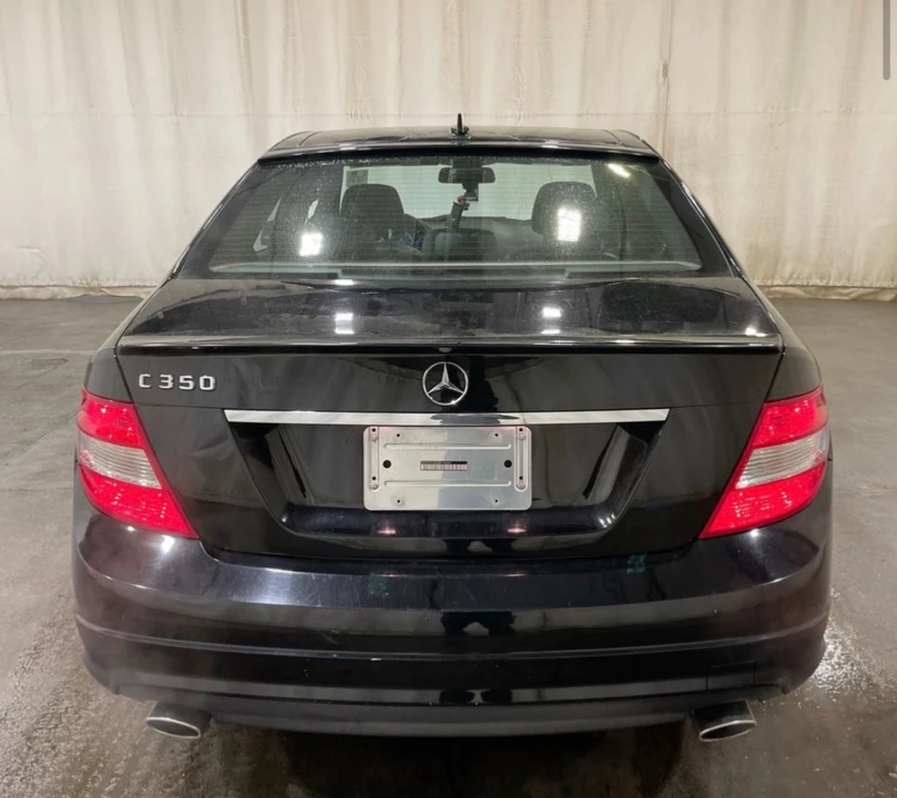 2011 Mercedes-Benz W204 C-Class - Image 13 of 17