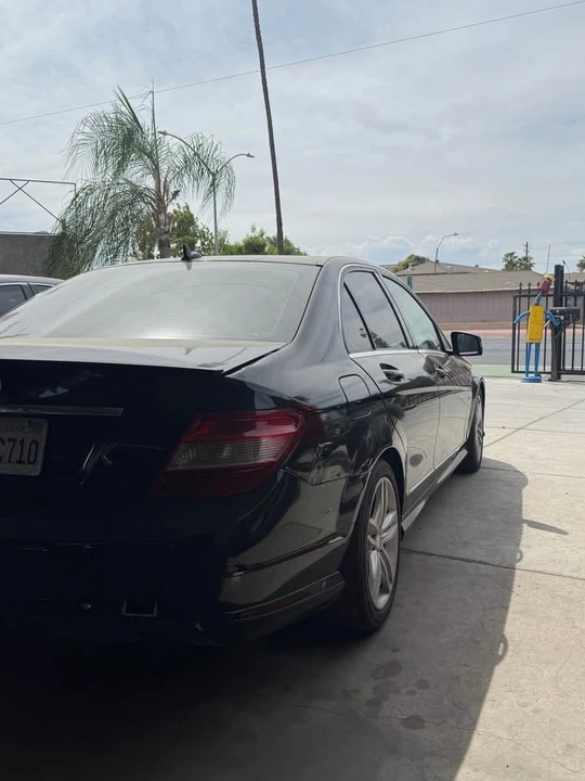 2011 Mercedes-Benz W204 C-Class - Image 11 of 11