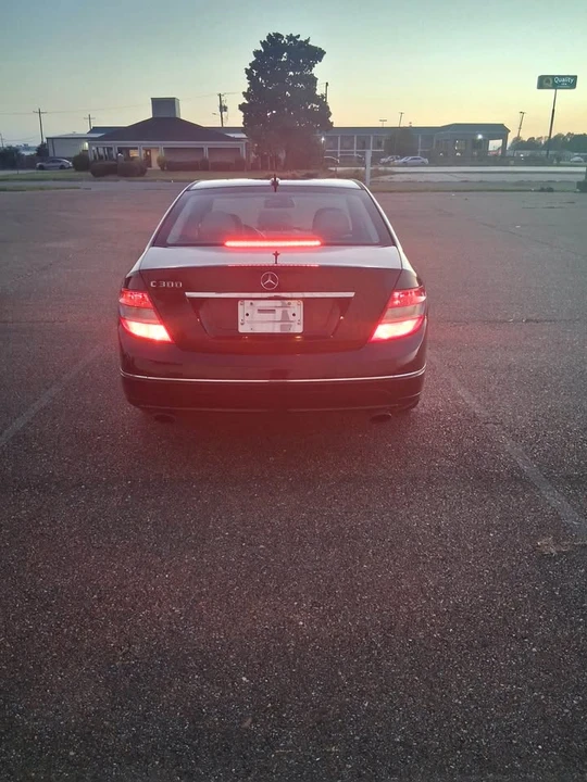 2011 Mercedes-Benz W204 C-Class - Image 3 of 3