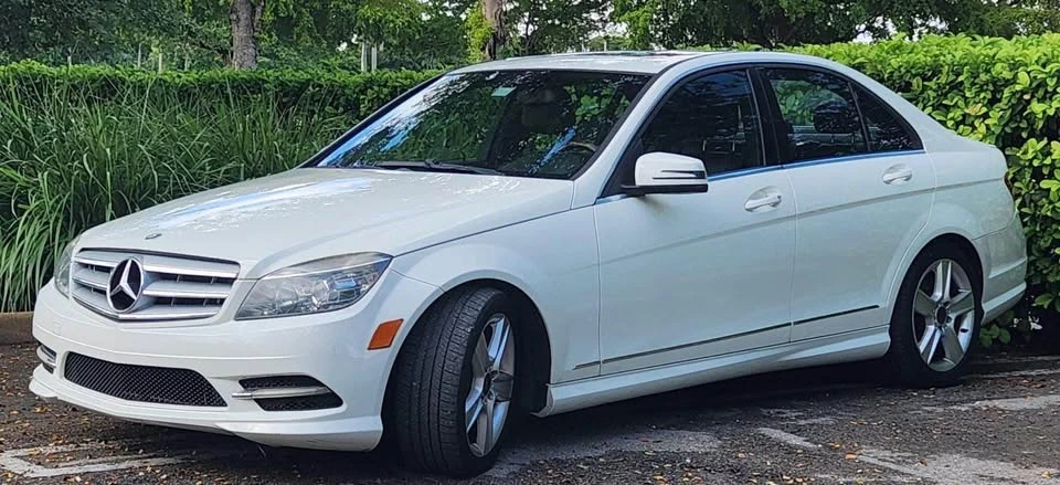 2011 Mercedes-Benz W204 C-Class - Image 2 of 7