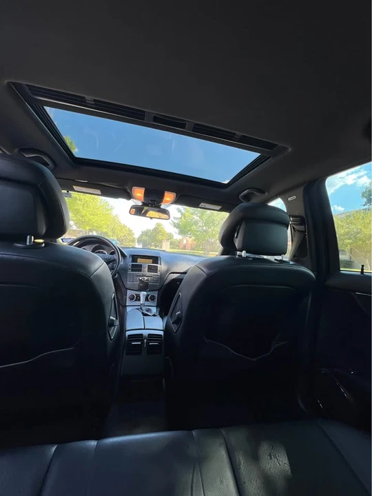 2011 Mercedes-Benz W204 C-Class - Image 8 of 10