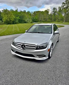 2011 Mercedes-Benz C-Class C 300 4MATIC Luxury Sedan 4D