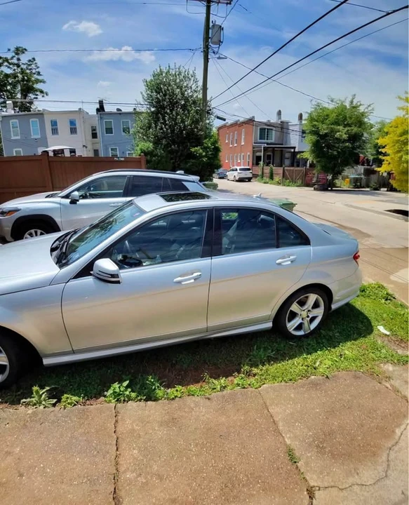 2011 Mercedes-Benz W204 C-Class - Image 8 of 10