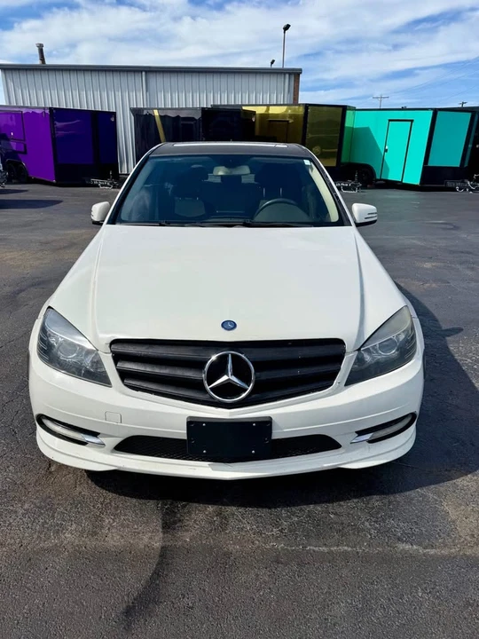 2011 Mercedes-Benz W204 C-Class - Image 6 of 13
