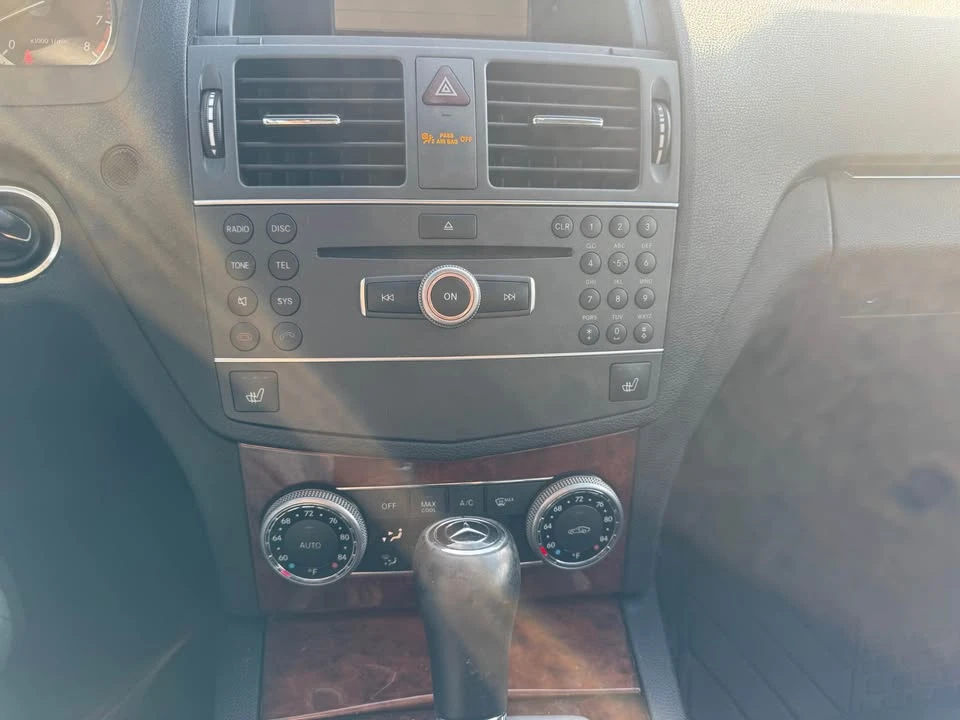 2011 Mercedes-Benz W204 C-Class - Image 19 of 20