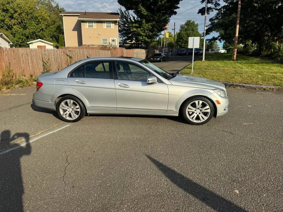 2011 Mercedes-Benz W204 C-Class - Image 6 of 20