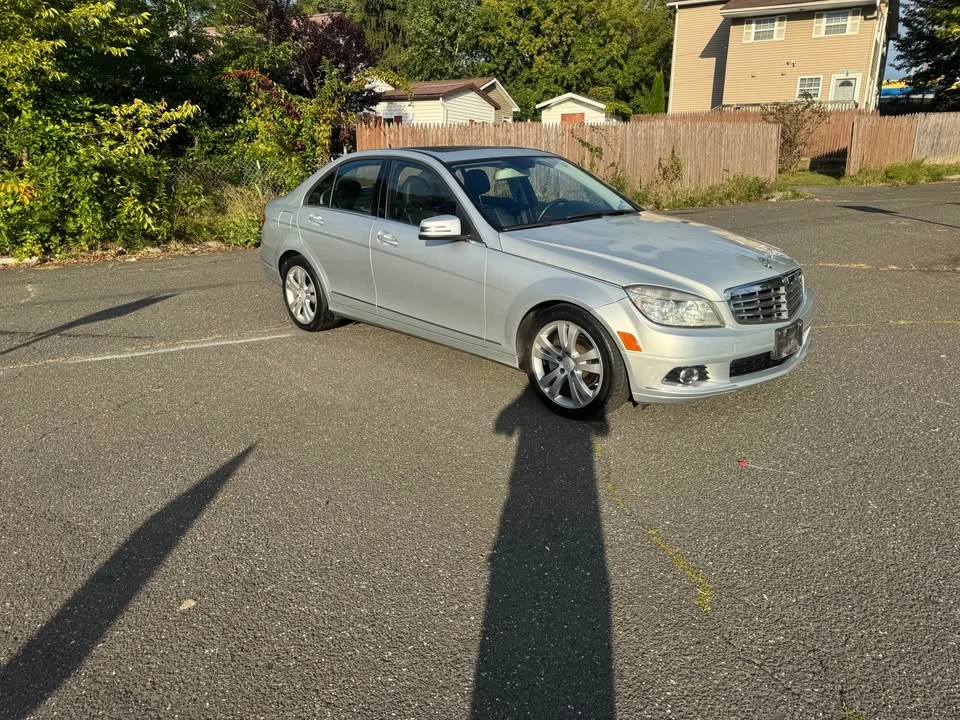 2011 Mercedes-Benz W204 C-Class - Image 5 of 20