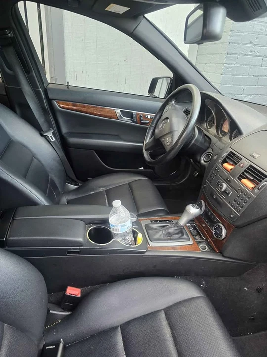 2011 Mercedes-Benz W204 C-Class - Image 4 of 6
