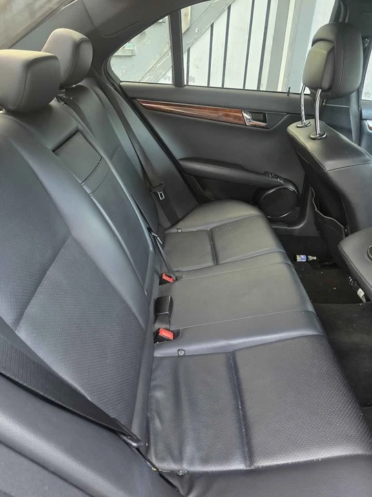 2011 Mercedes-Benz W204 C-Class - Image 2 of 6