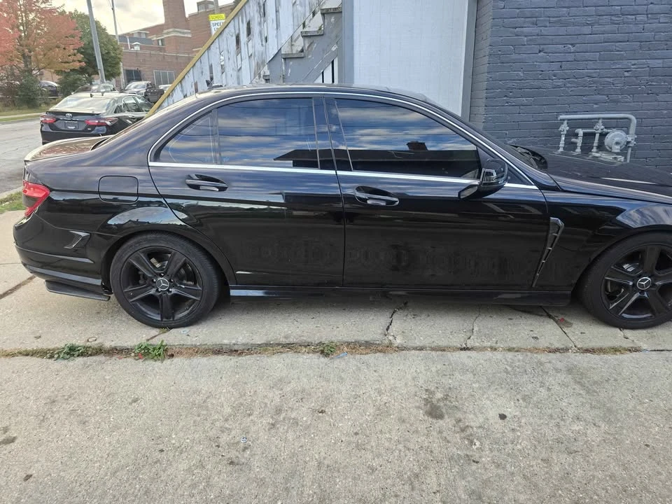2011 Mercedes-Benz W204 C-Class - Image 3 of 6