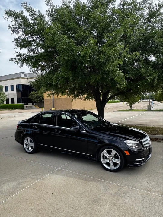 2011 Mercedes-Benz W204 C-Class - Image 6 of 13