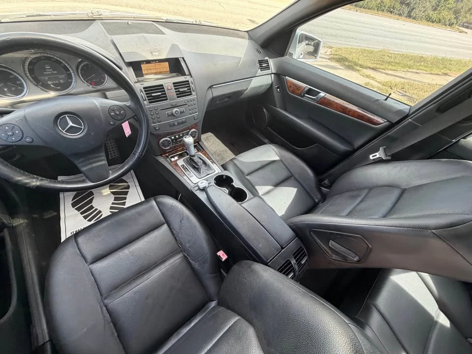 2011 Mercedes-Benz W204 C-Class - Image 10 of 16