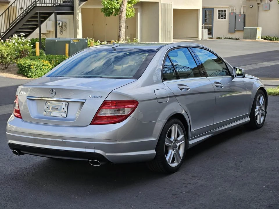 2011 Mercedes-Benz W204 C-Class - Image 5 of 13