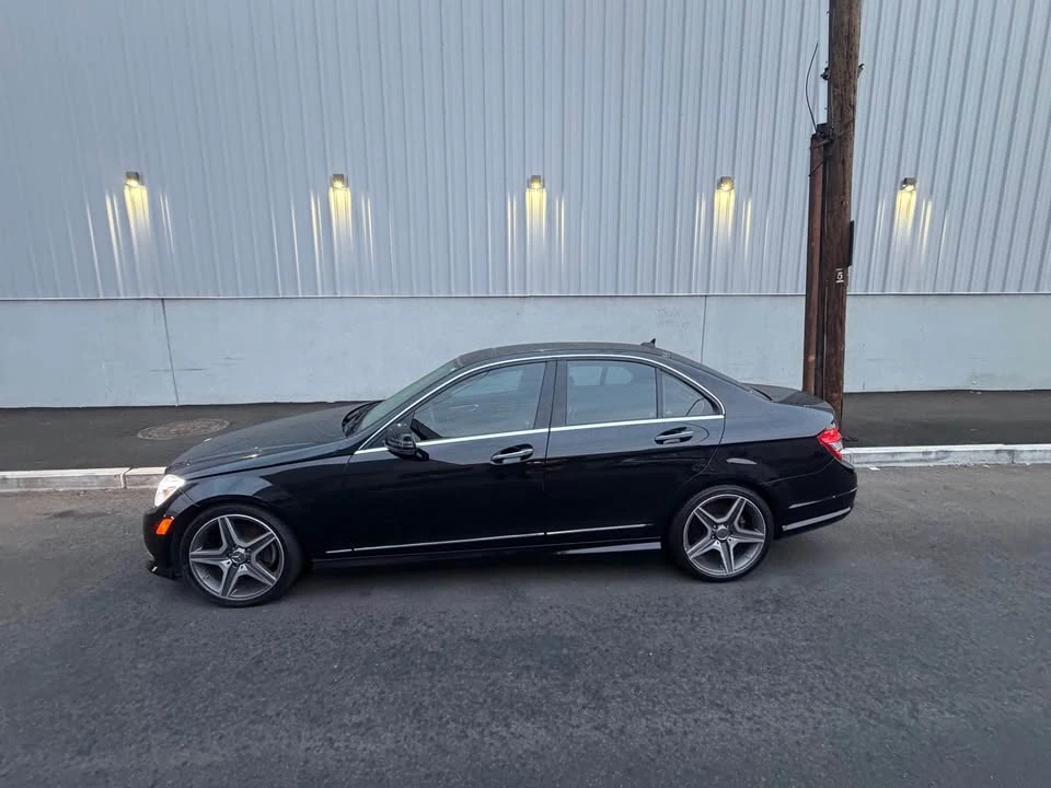 2011 Mercedes-Benz W204 C-Class - Image 2 of 7
