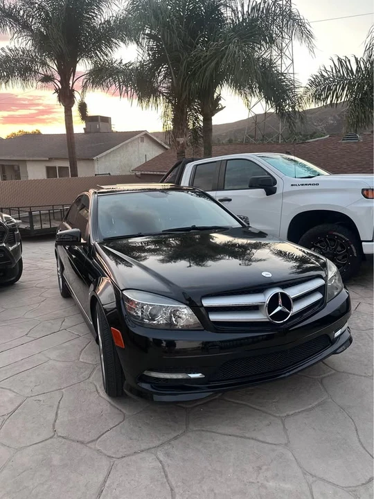 2011 Mercedes-Benz W204 C-Class - Image 2 of 7